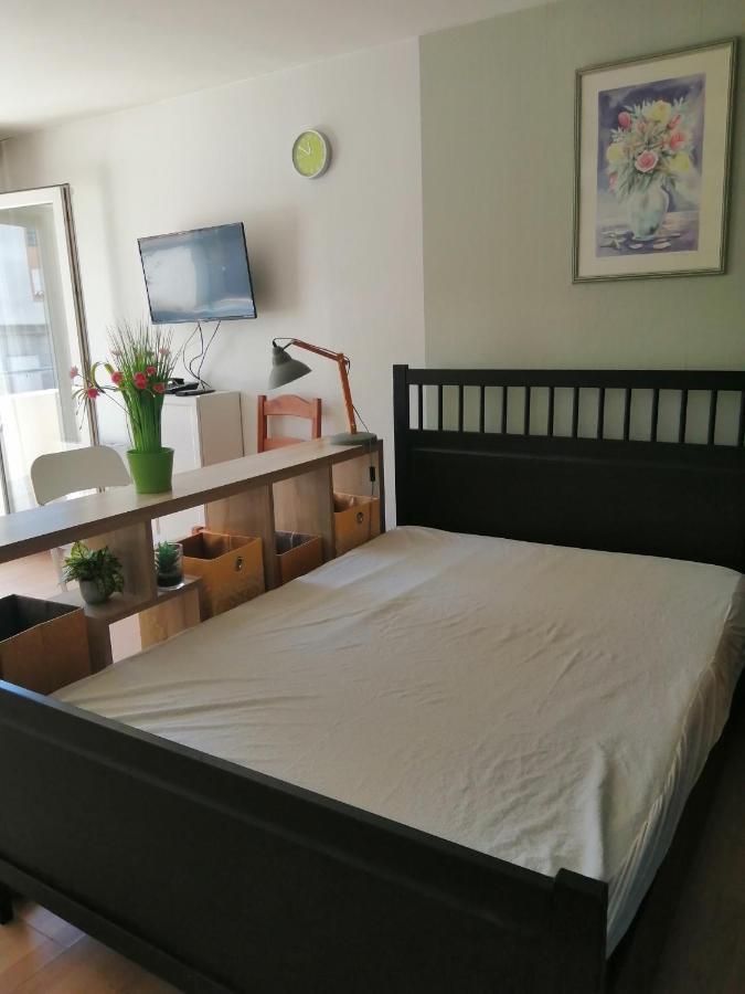 Kievaille Apartment Plaisir Luaran gambar